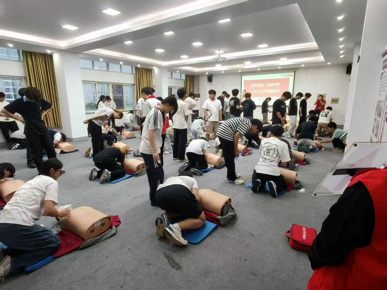 图片2.png 图片2.png